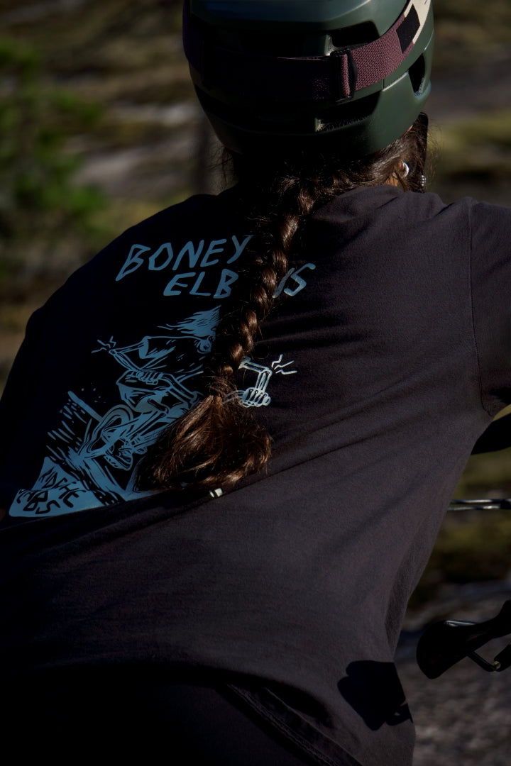 Boney Elbows * Black